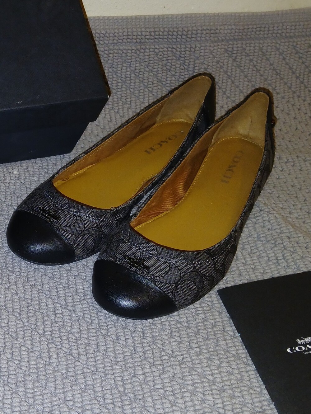 COACH Chelsea Ballet Flats Size 8.5